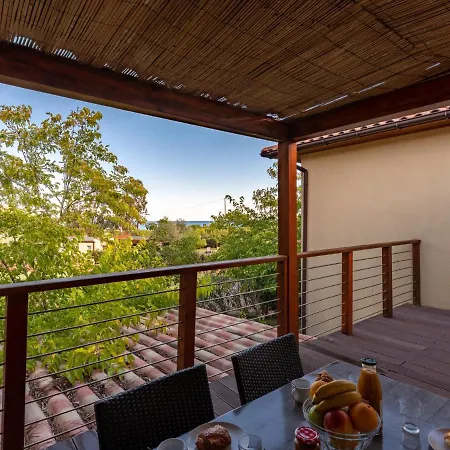 Apartment Marina Di - Fav100 By Interhome