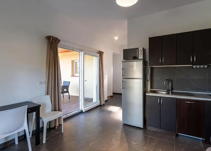 Lejlighed Marina Di Favone- T2- 2-4 Pers-1 By Interhome