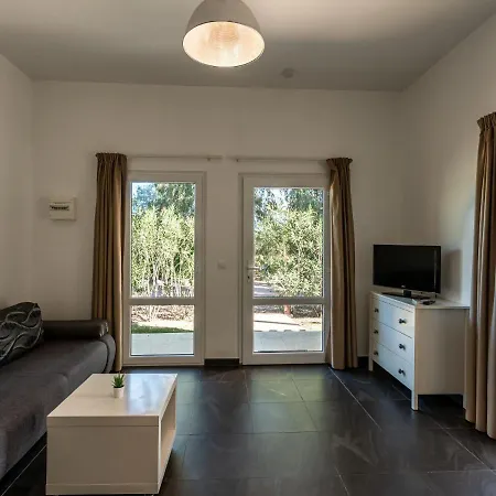 Marina Di Favone- T2- 2-4 Pers-1 By Interhome Apartmán *