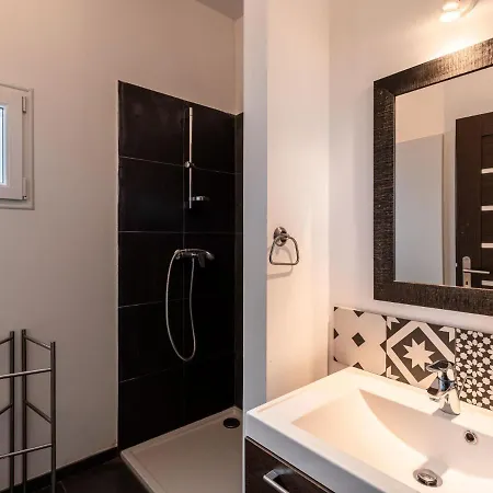 Apartment Marina Di Favone- T2- 2-4 Pers-1 By Interhome Favone